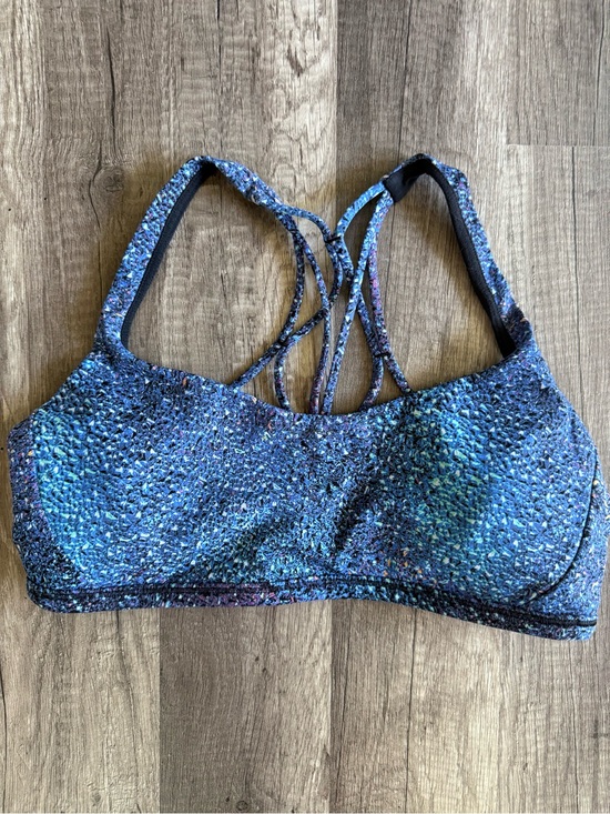 lululemon athletica Other - Lululemon Sports Bra Lululemon Blue Energy Bra Size 8 Mermaid Strive Multi Black